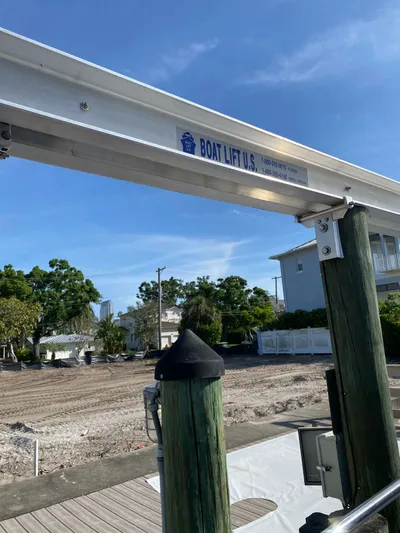 Thunder Yacht Photos Pics 