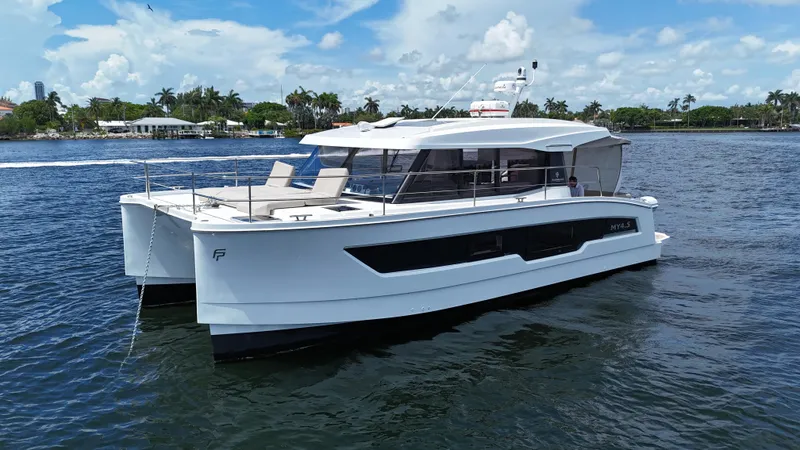 Bebe Yacht Photos Pics 