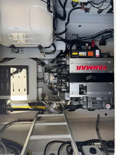 Bebe Yacht Photos Pics 