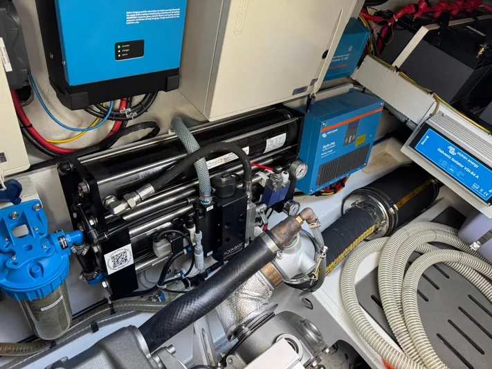 Bebe Yacht Photos Pics 