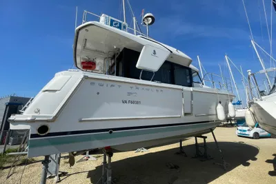 2018 Beneteau Swift Trawler 30