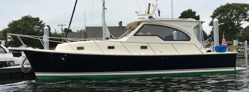 Respite Yacht Photos Pics 