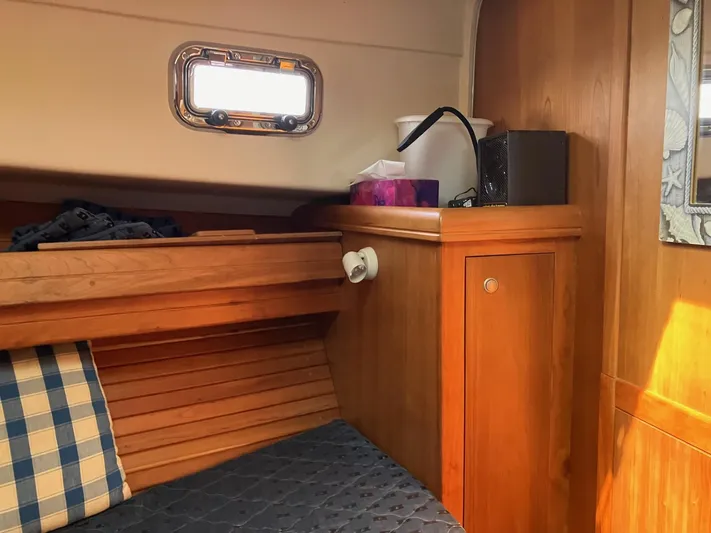 Respite Yacht Photos Pics 