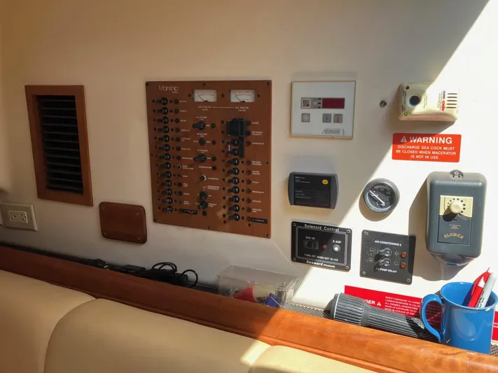 Respite Yacht Photos Pics 