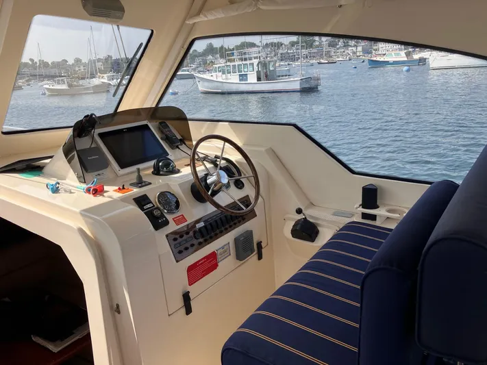 Respite Yacht Photos Pics 