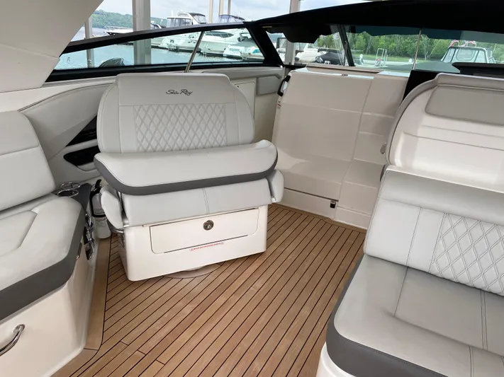 Cosmic Frontier Yacht Photos Pics 