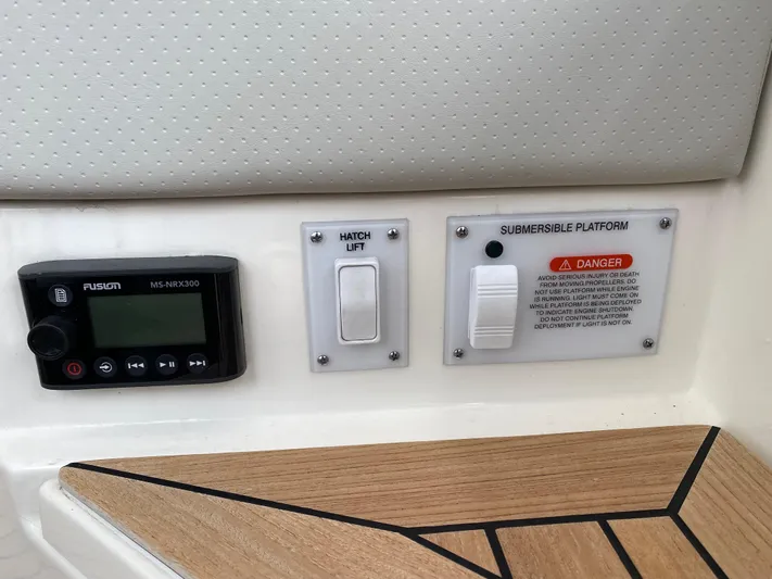 Cosmic Frontier Yacht Photos Pics 