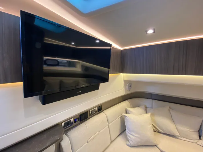 Cosmic Frontier Yacht Photos Pics 