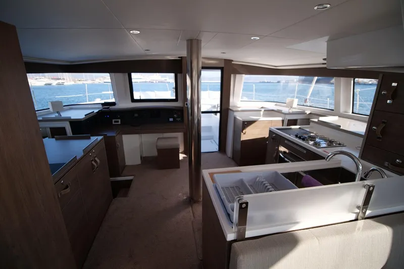 Eagle Yacht Photos Pics Interior of 2022 Bali 4.8 yacht, featuring modern kitchen and panoramic windows.