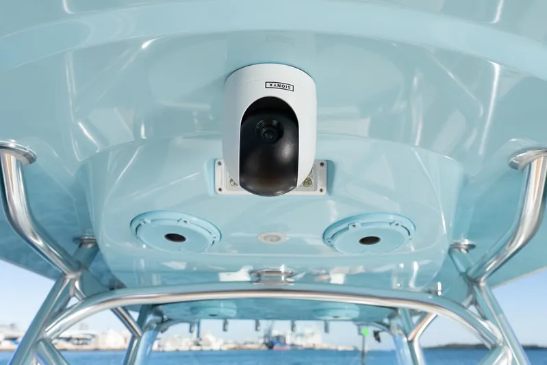 Wahoo Whitney Yacht Photos Pics 2022 Valhalla Boatworks V-37 with mounted camera on blue canopy.