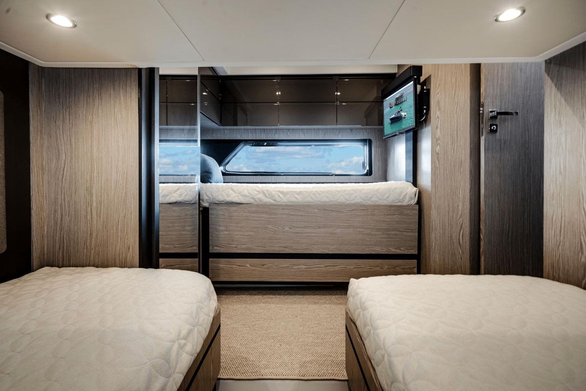 2024 Azimut 45 