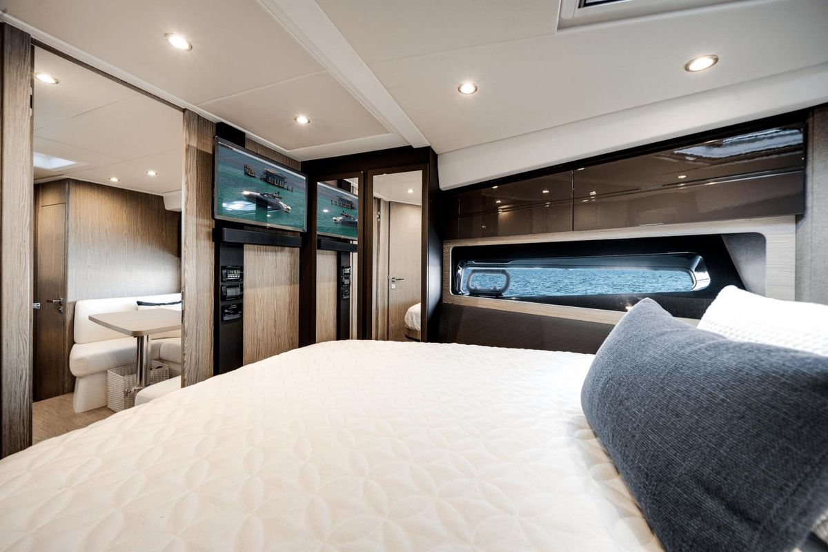 2024 Azimut 45 