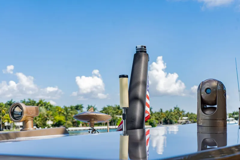 Tender Owl Yacht Photos Pics FLIR Night Vision Camera