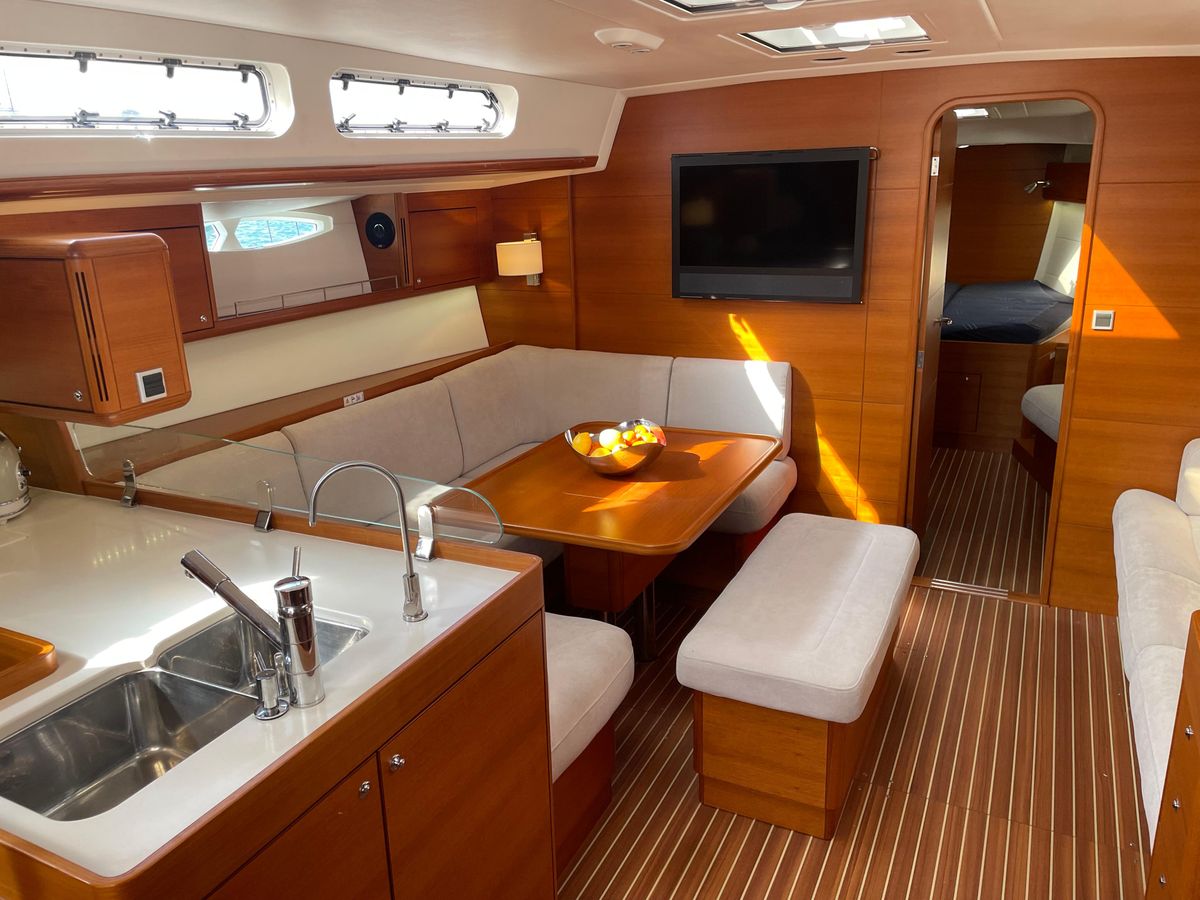 2011 X-Yachts 49 