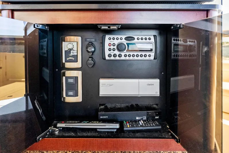 Megusta Yacht Photos Pics 