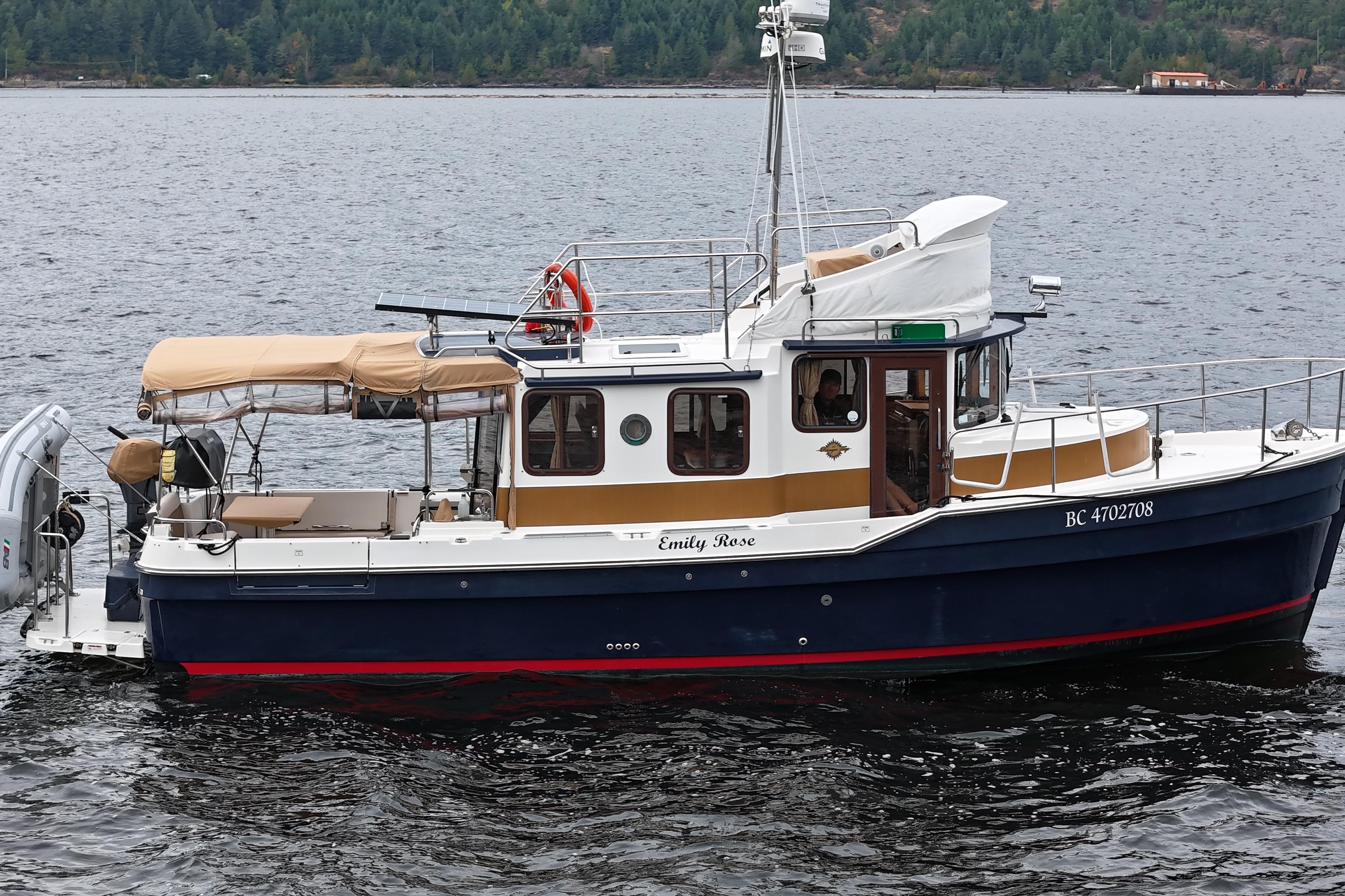 Ranger Tugs R-31 CB