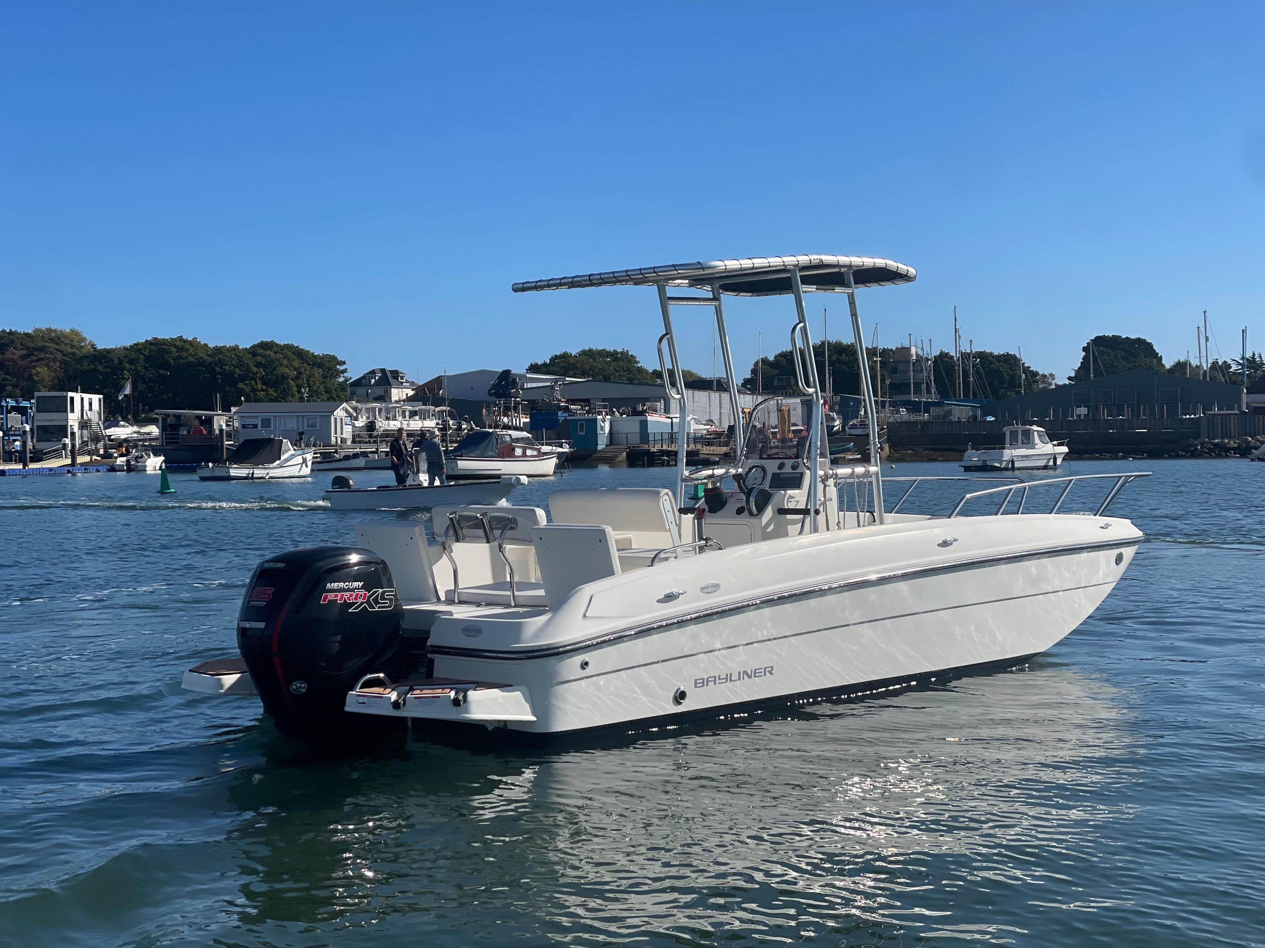 2021 Bayliner Element CC7