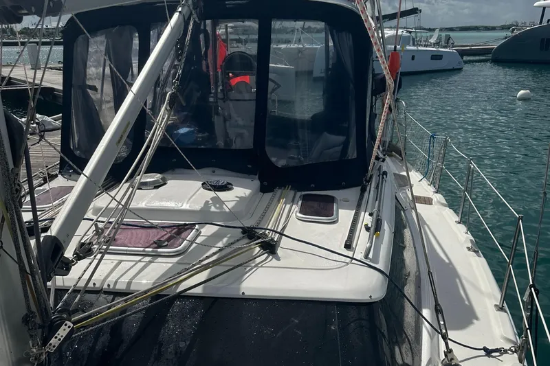 Talisa Yacht Photos Pics 