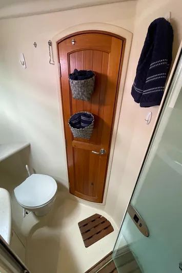 Talisa Yacht Photos Pics 