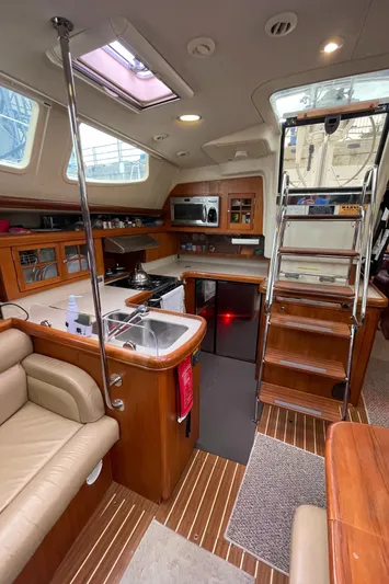 Talisa Yacht Photos Pics 