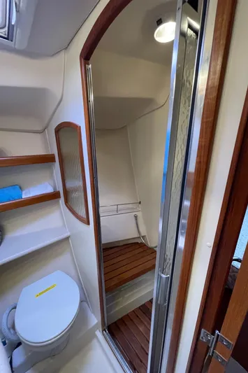 Talisa Yacht Photos Pics 