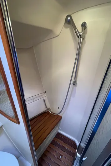 Talisa Yacht Photos Pics 