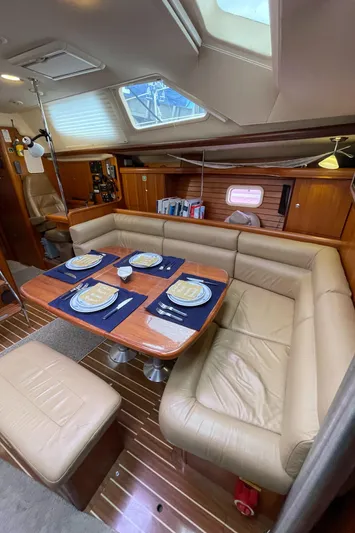 Talisa Yacht Photos Pics 