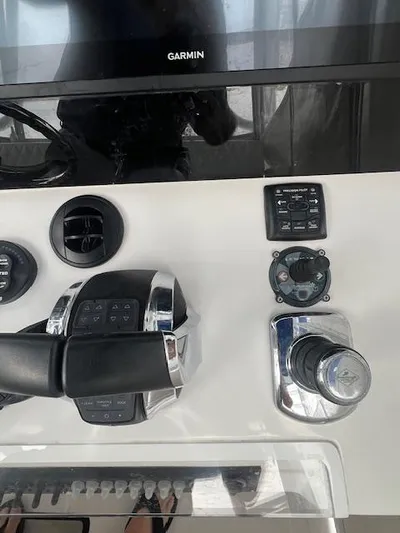 Sea Yaaaaaaa Yacht Photos Pics 