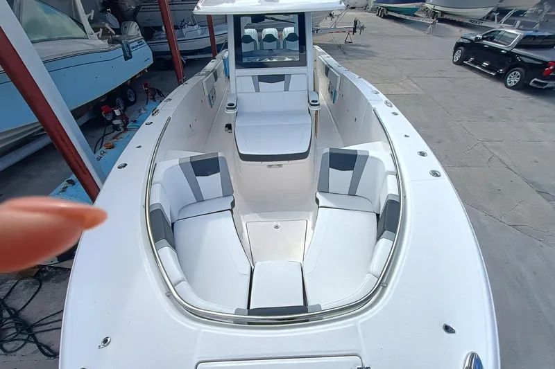 360-105 Yacht Photos Pics 2026 Robalo R360 Center Console boat with spacious seating and sleek design.