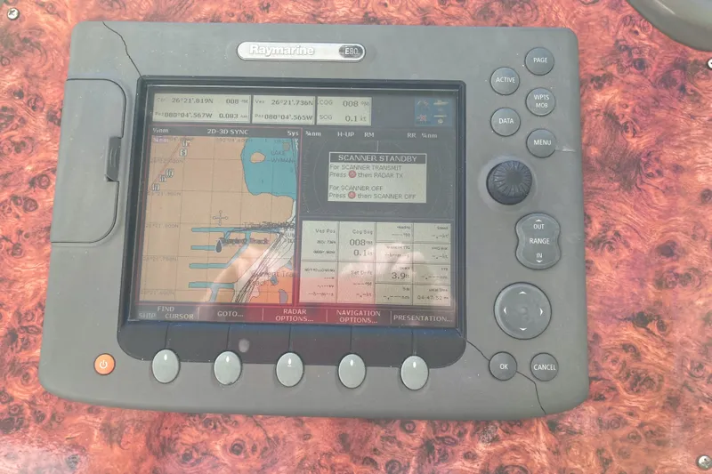  Yacht Photos Pics Navigation system on 2007 Regal 3760 Commodore boat dashboard.