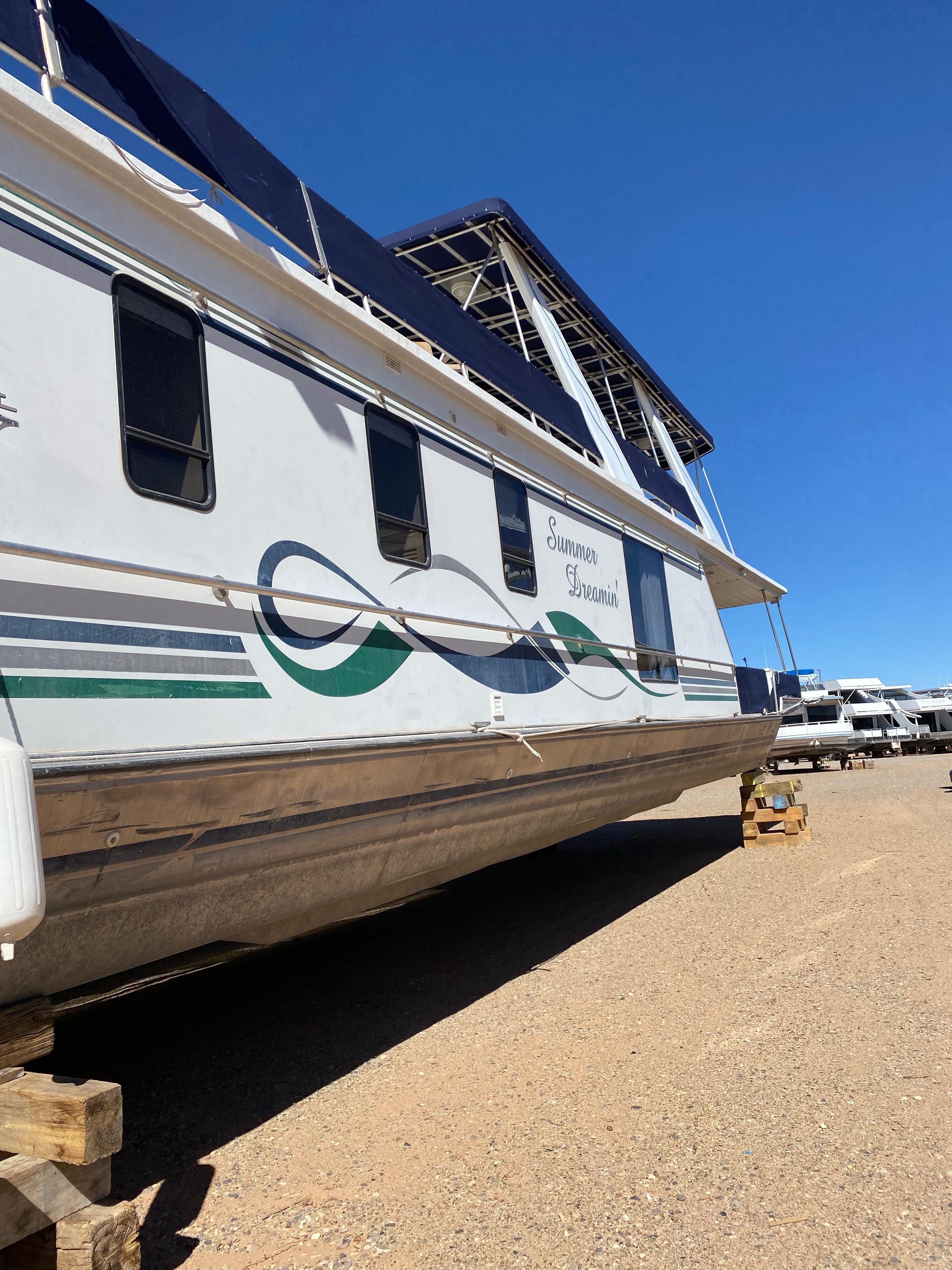 Stardust Cruisers Summer Dreamin' Share 37 and 38