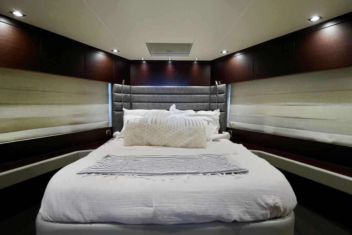 2019 Sunseeker 66 