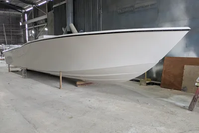 Custom 42 CENTER CONSOLE