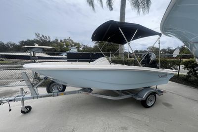 Boston Whaler 130 Super Sport