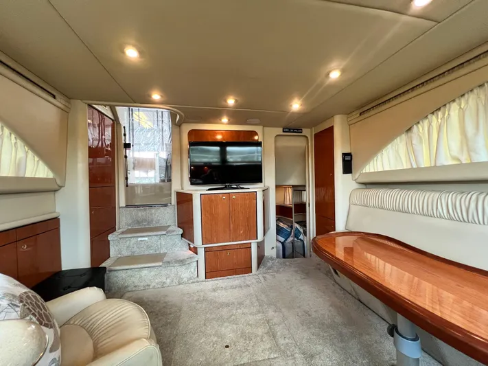 The Beach House Yacht Photos Pics 