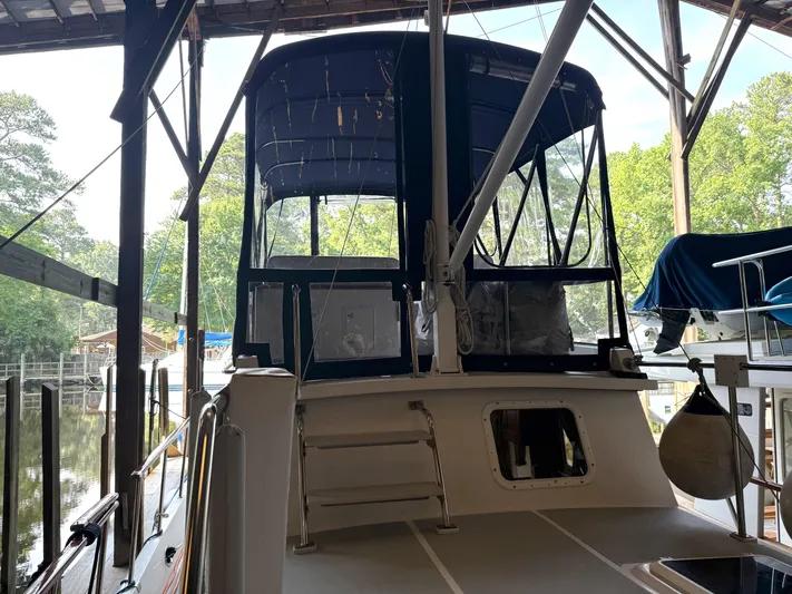 Winds Of Change Yacht Photos Pics Flybridge