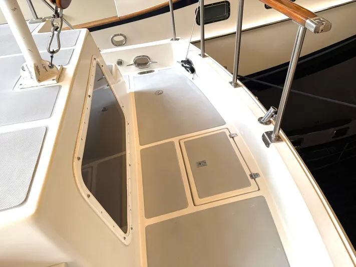 Winds Of Change Yacht Photos Pics Aft Deck