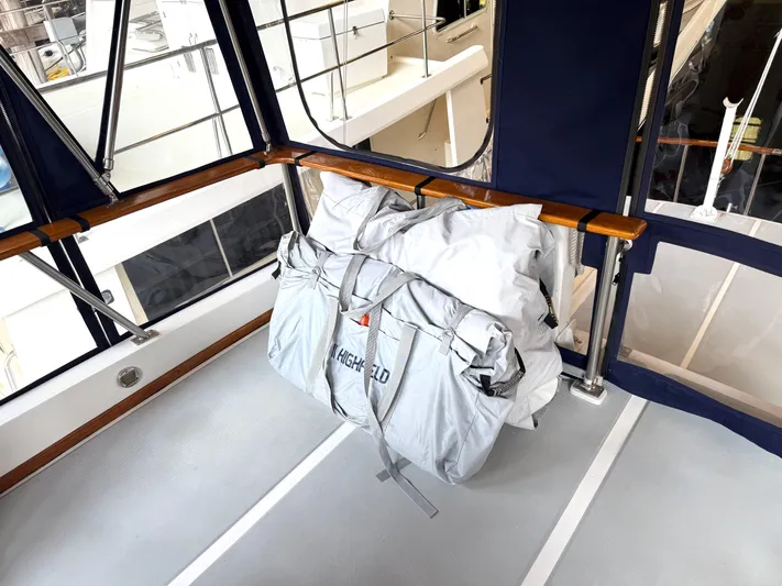 Winds Of Change Yacht Photos Pics Dinghy