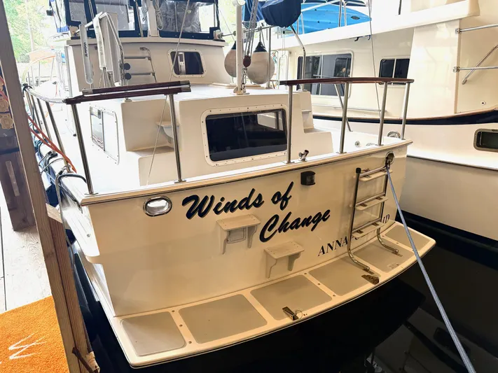 Winds Of Change Yacht Photos Pics Stern