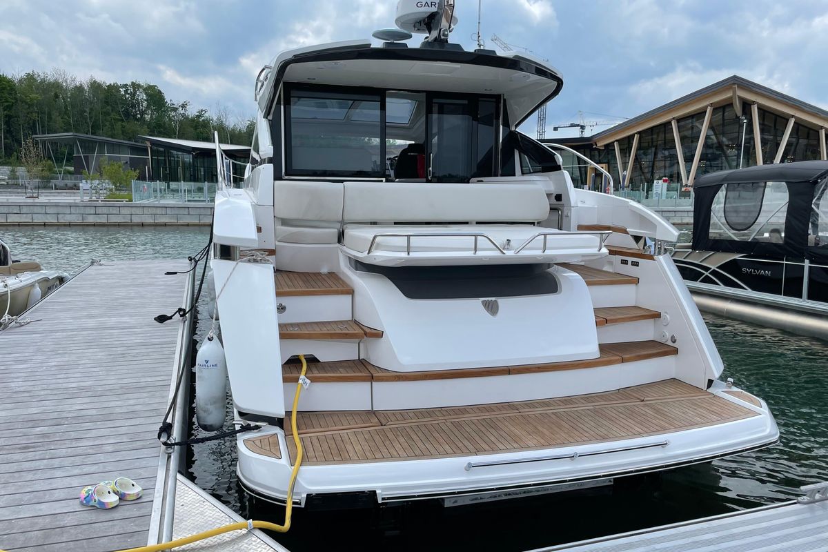 2021 Fairline 45 