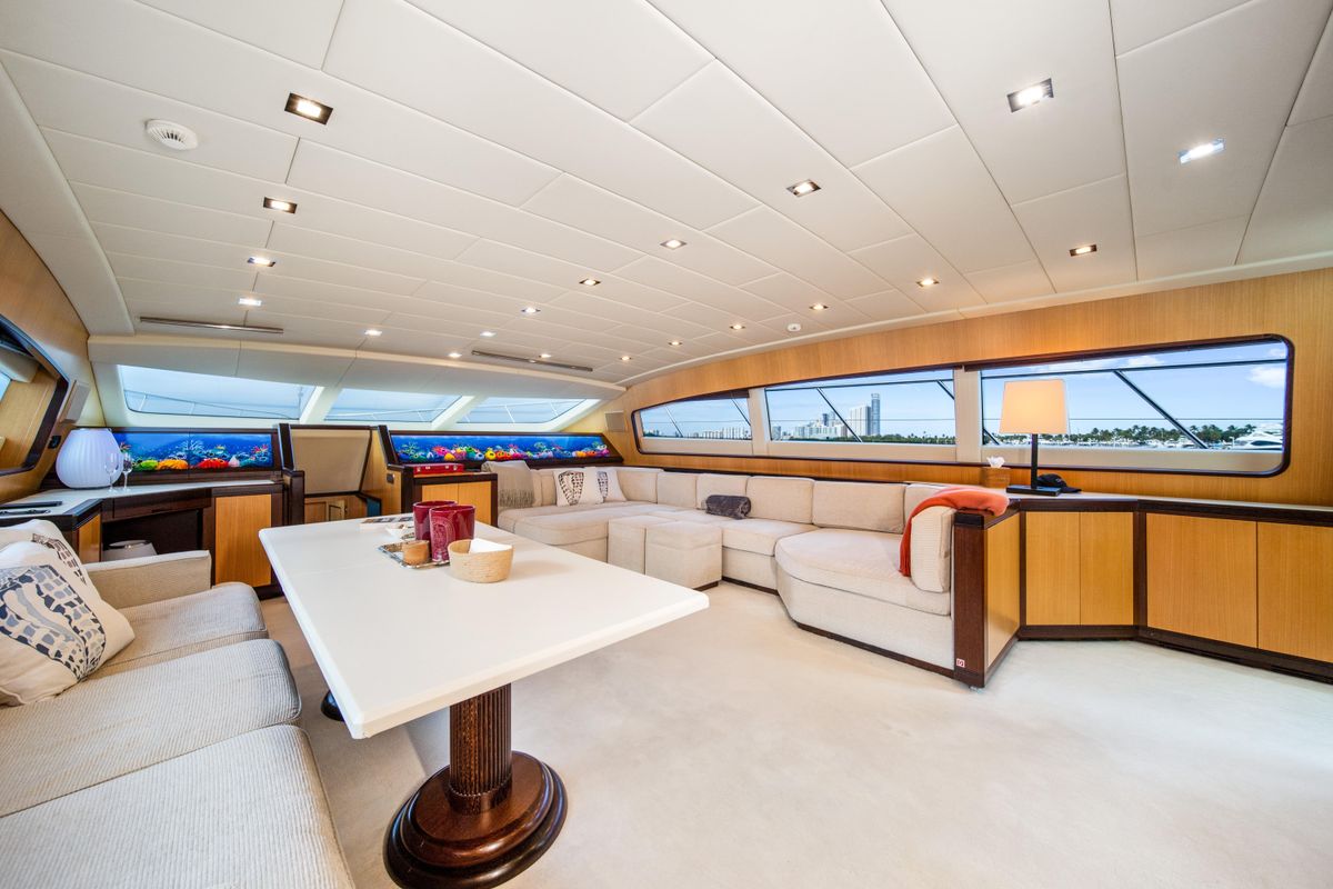 2007 Mangusta 103 