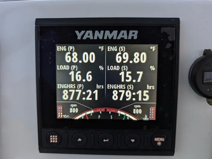 Neve Yacht Photos Pics Yanmar engine display showing temperature, load, and engine hours for Bali 4.6, 2022 model.
