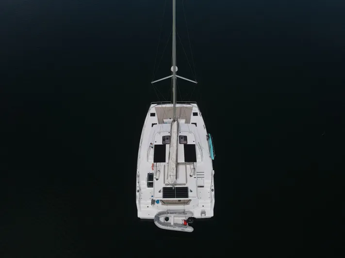 Neve Yacht Photos Pics 