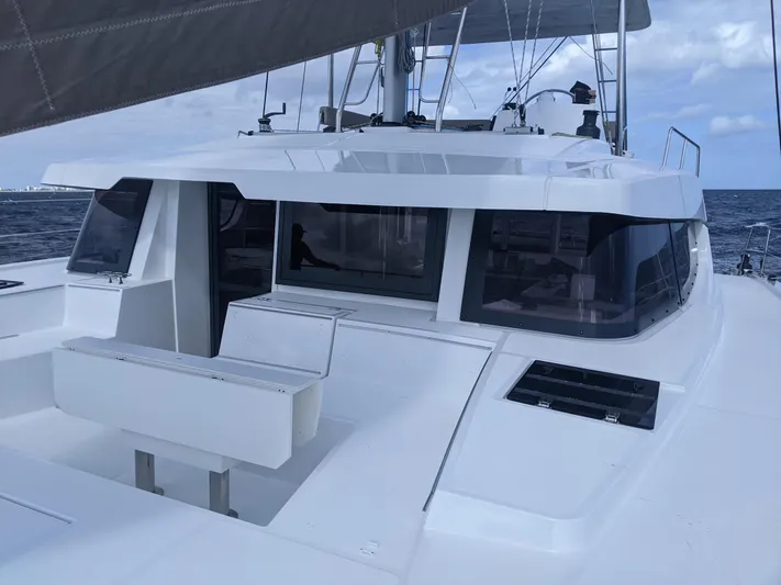 Neve Yacht Photos Pics 