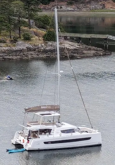 Neve Yacht Photos Pics 