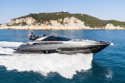 2017 88' 1'' Riva-88 Domino Super La Spezia, IT