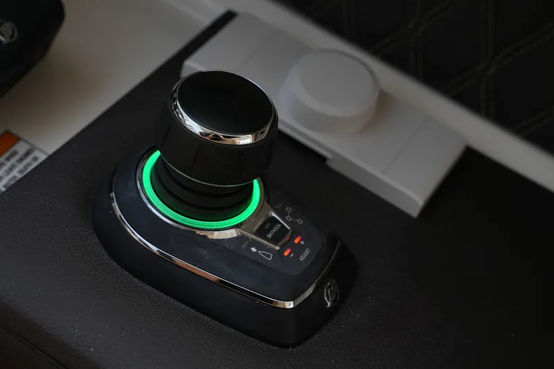  Yacht Photos Pics Joystick control on 2023 Sea Ray SLX 310 boat dashboard.