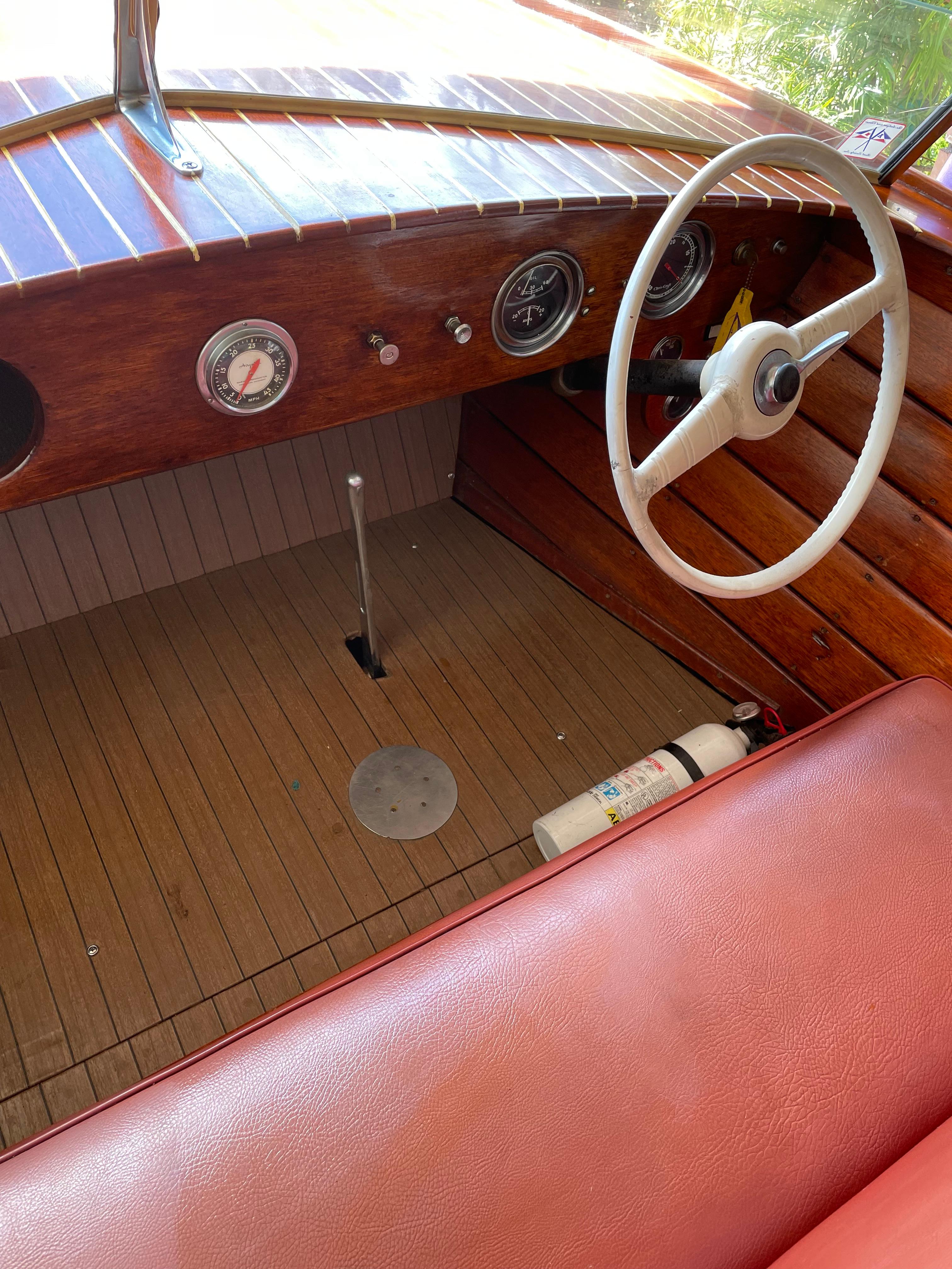 1955 Chris-Craft Holiday Antique and Classic for sale - YachtWorld