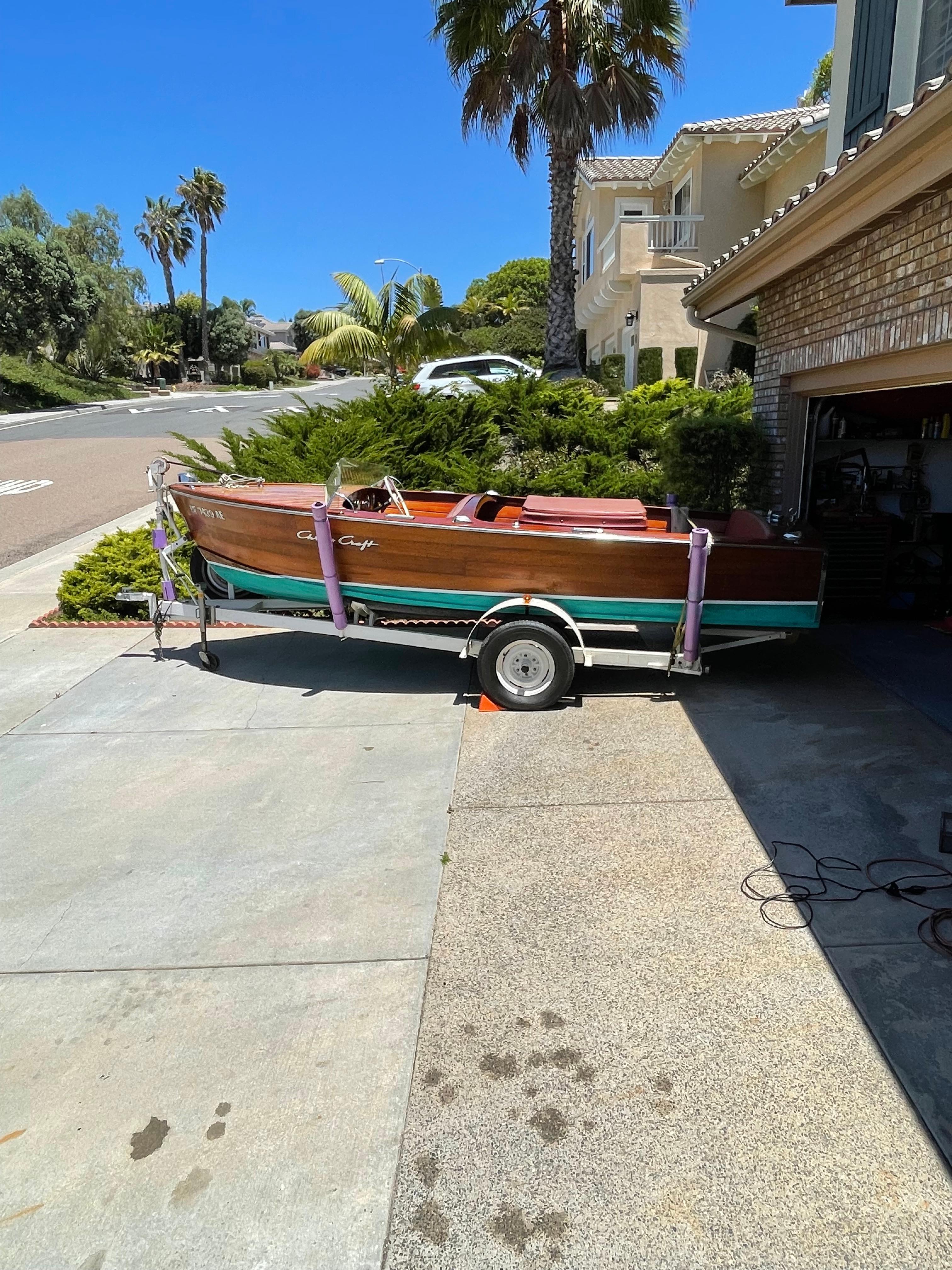 1955 Chris-Craft Holiday Antique and Classic for sale - YachtWorld