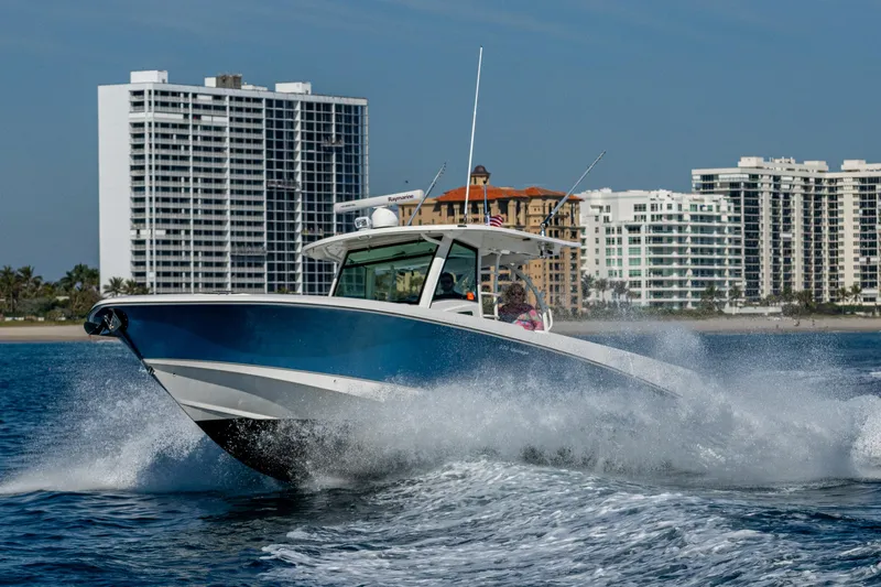 Perfect Catch Yacht Photos Pics 